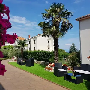 Bed & Breakfast Pansion Katarina